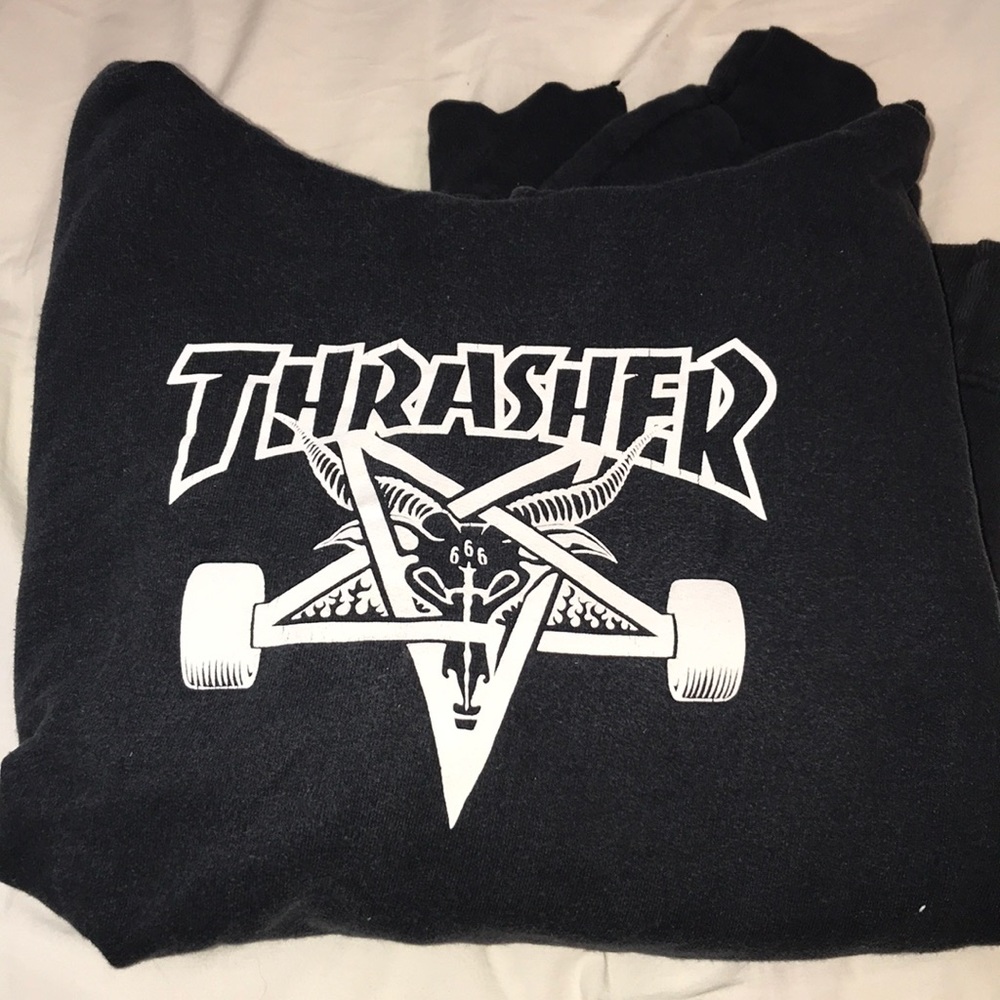 Thrasher hoodie